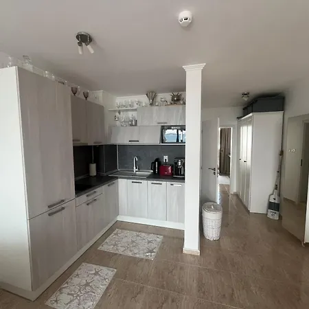 Private In Complex Diamond Apartman